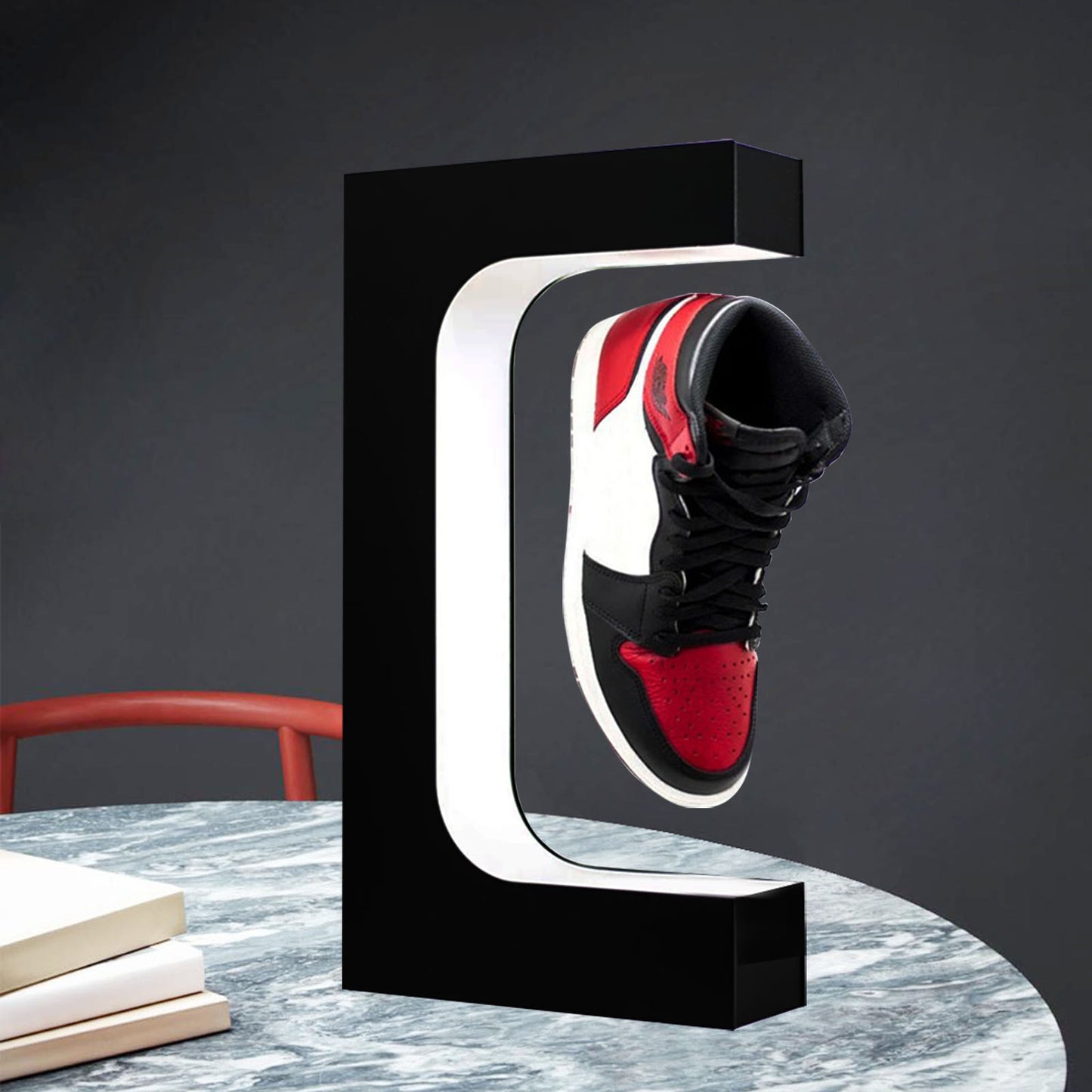 Présentoir à chaussures à lévitation magnétique réglable 360° 950g LED